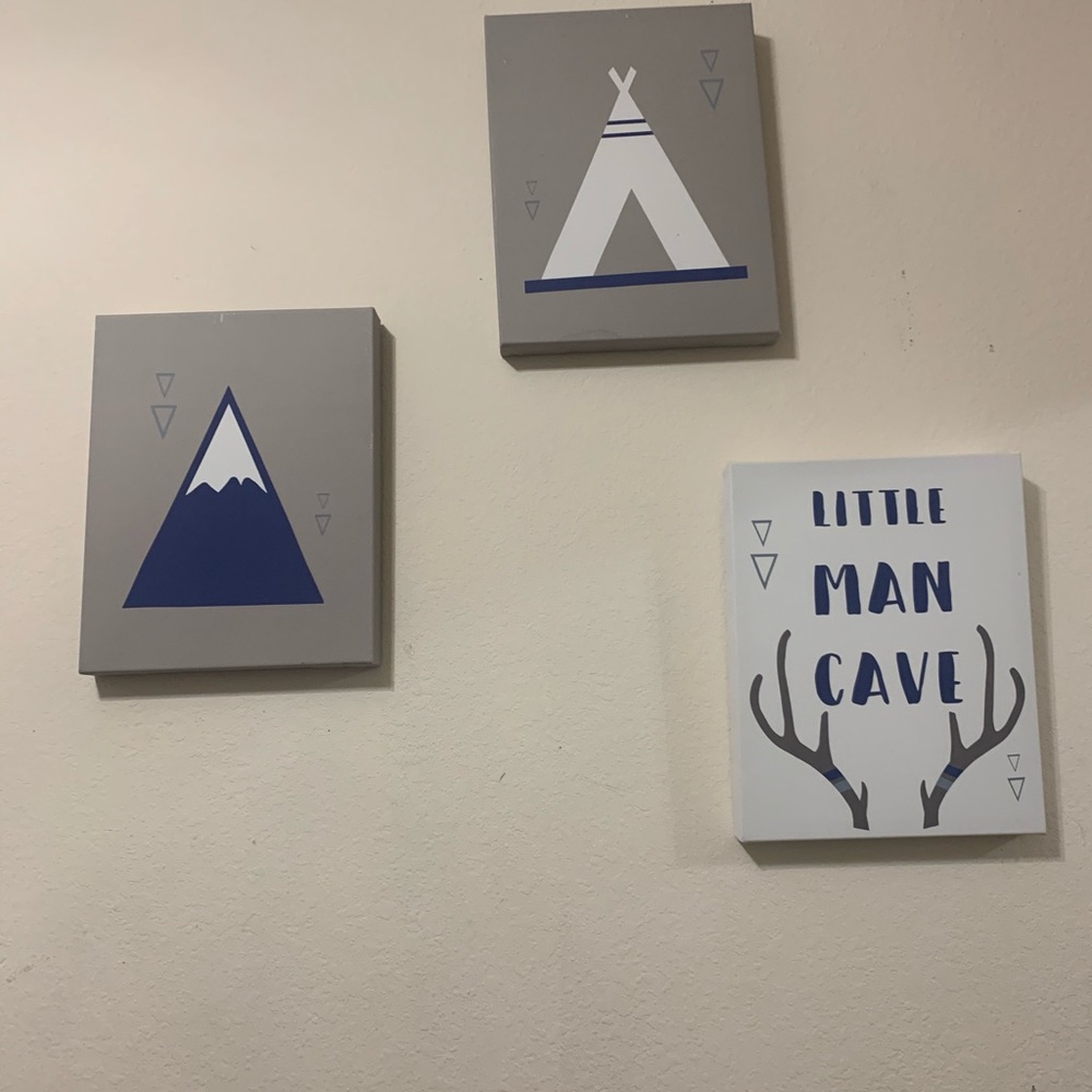 Cavas for boys room